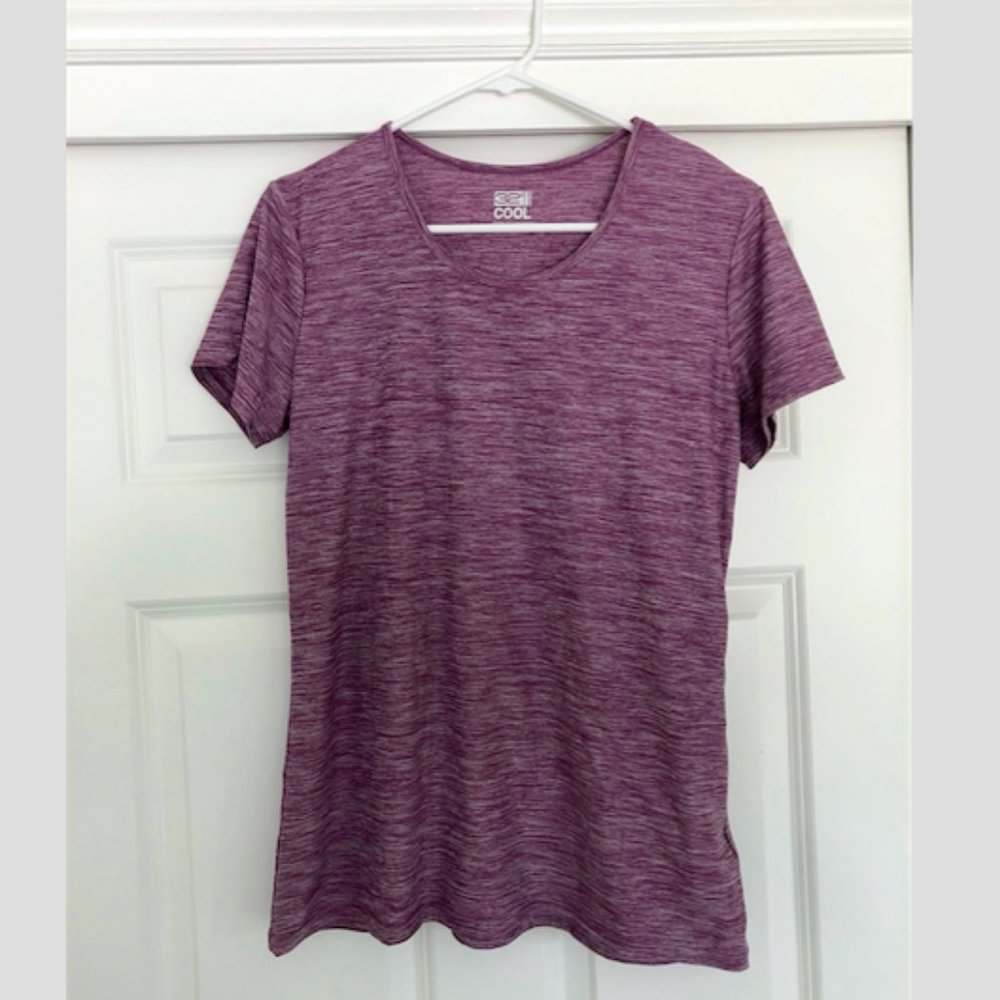 32 Degrees Athletic Shirt